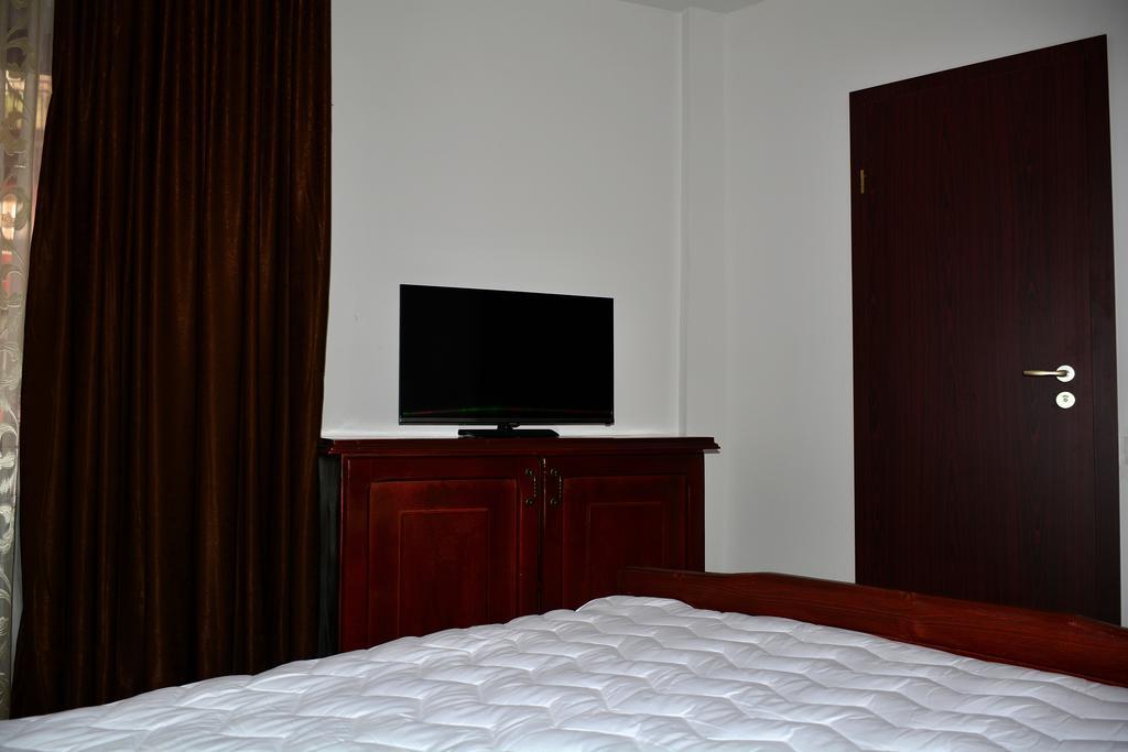 Casa Caprioara Hotell Petroşani Rum bild
